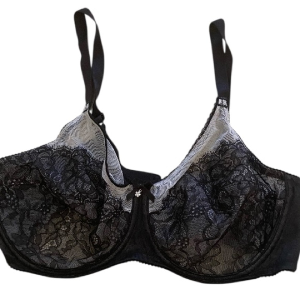 Wacoal Black Lace bra size 40 D gentle used
